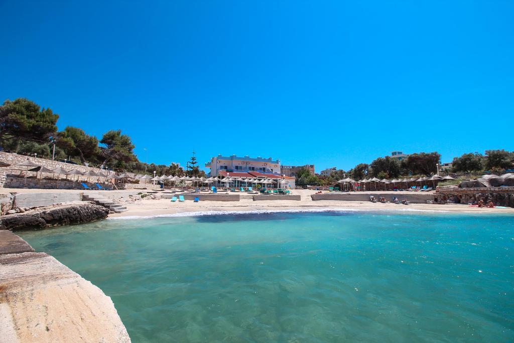Hotel Artur 3*